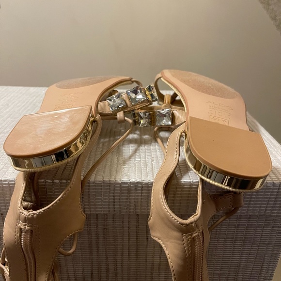 ALDO gladiator sandals - Picture 7 of 9